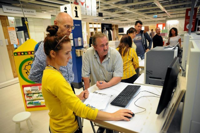 Mini Ikea w centrum Londynu właśnie otworzyła swe podwoje. Niedługo czeka to samo Warszawiaków - miejska Ikea powstanie w galerii Blue City.