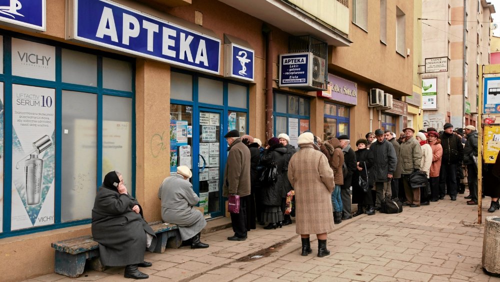 Ustawa znana jako "Apteka dla aptekarza" zakończyła epokę bezwzględnej rywalizacji na rynku aptekarskim.