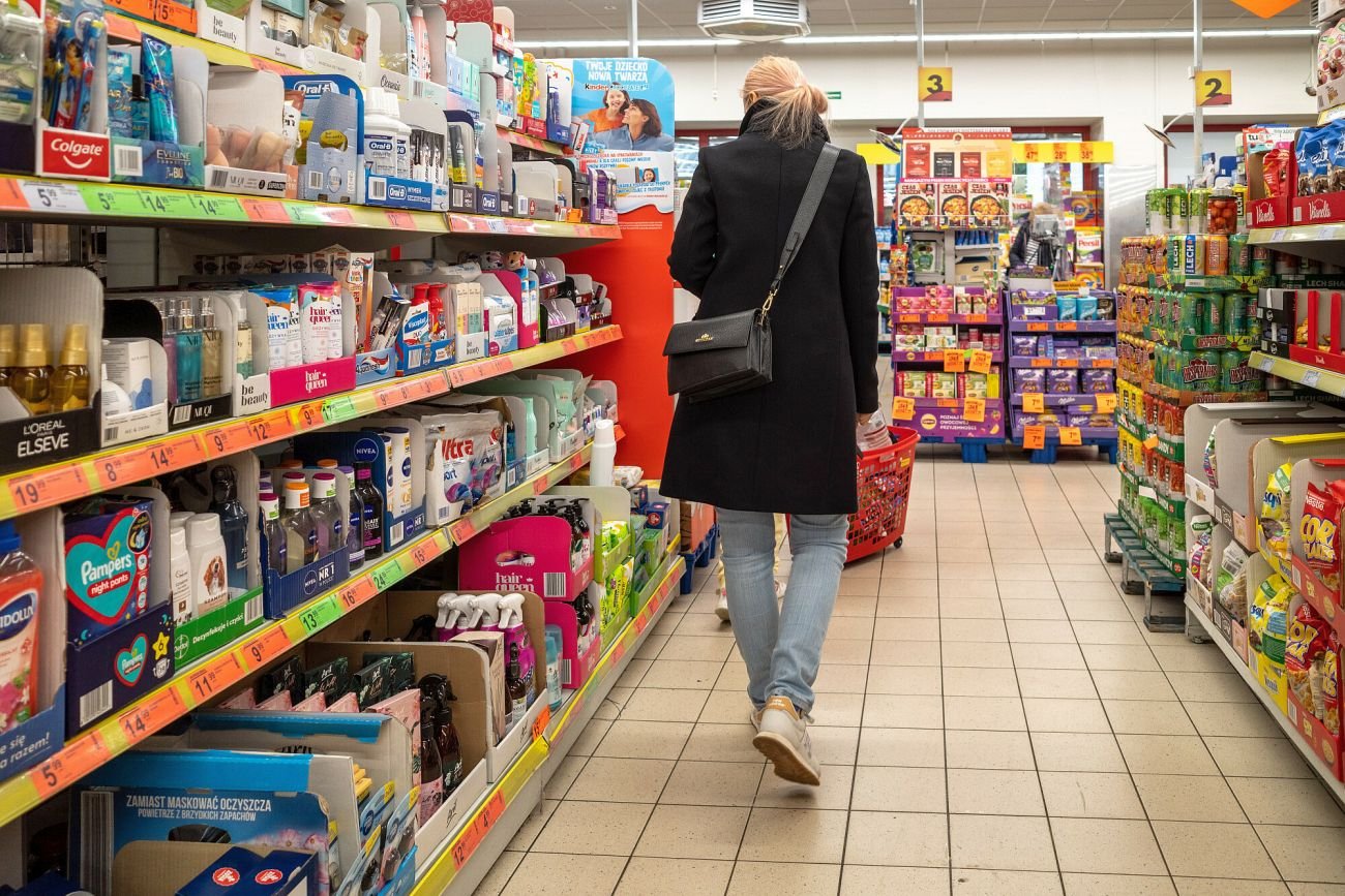 Każde kolejne zakupy są coraz droższe