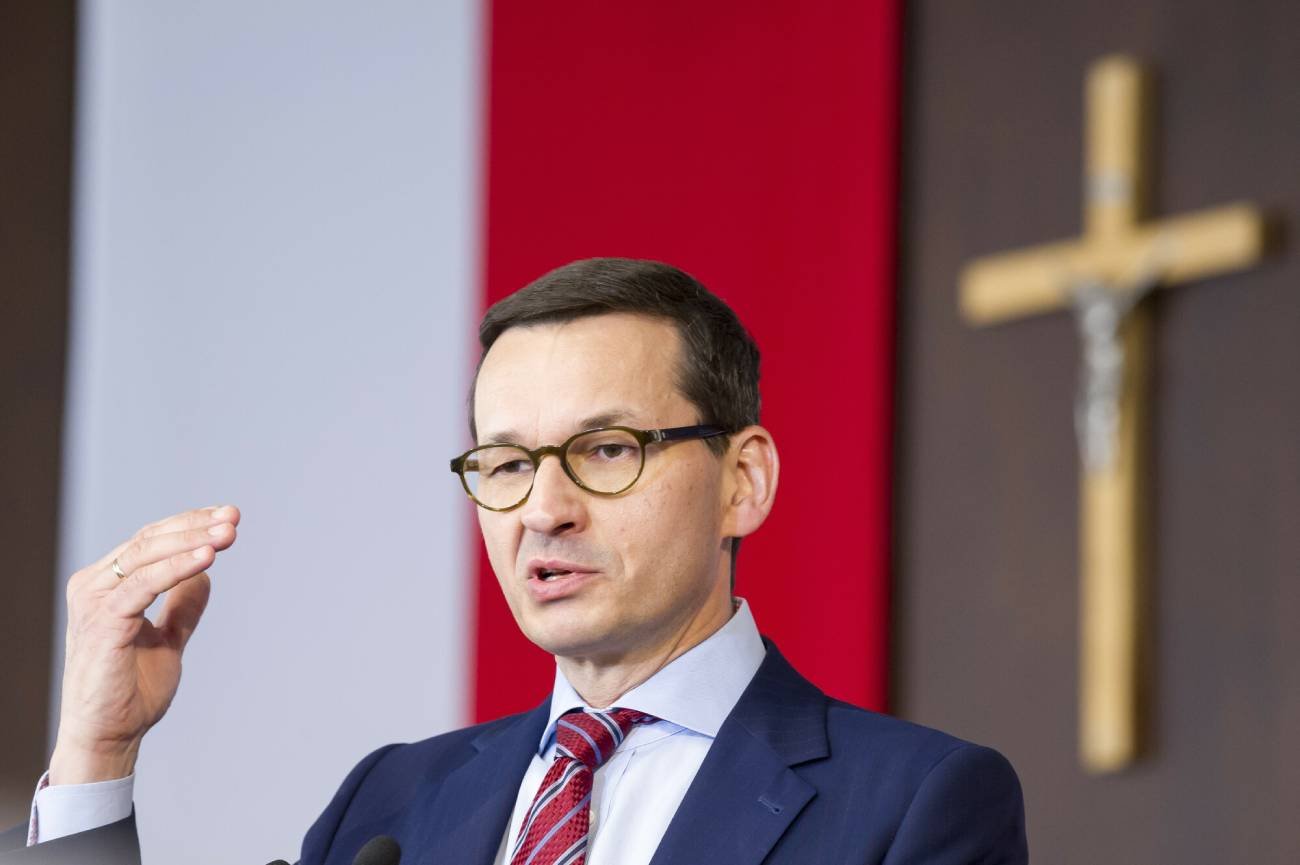 Wybrani dostawali miliony.