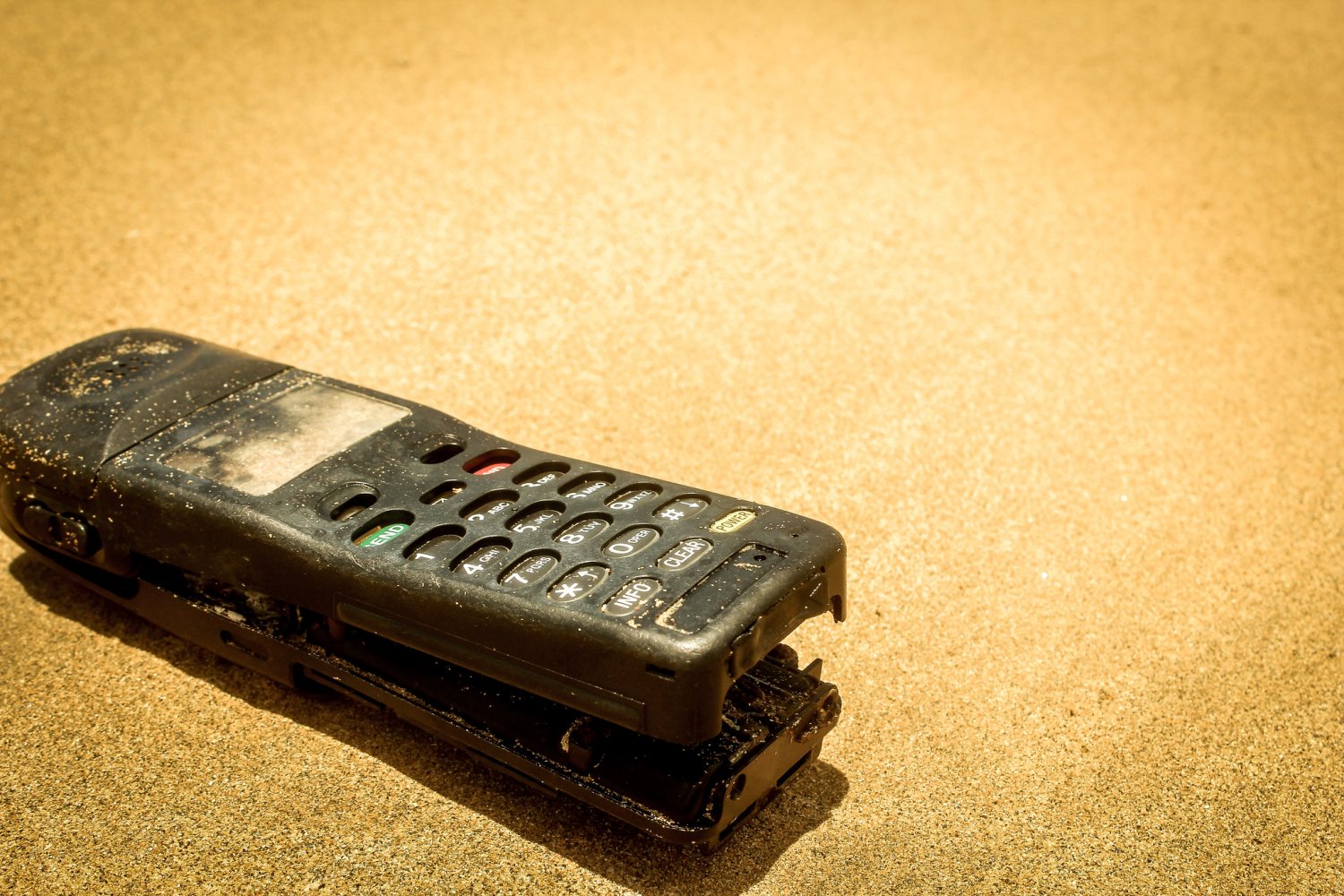 RCS spodoba się osobom, które preferują kontakt SMS zamiast komunikatorów internetowych.