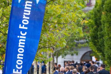 Liderzy omówią temat wojny na Ukrainie na kilku panelach.