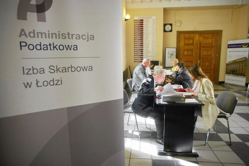 Chcesz założyć firmę? Osobiście będziesz musiał spotkać się z naczelnikiem skarbówki, który będzie mógł odmówić.