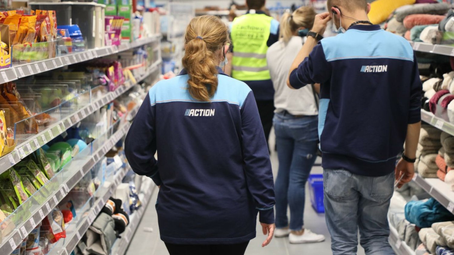 Te produkty poprawią atmosferę w twoim domu, a kosztują grosze. Dostępne w tej sieci. W Action dostępna jest nowa promocja tygodnia. Te tanie produkty poprawią atmosferę w domu.