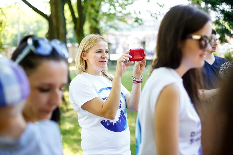Wolontariusze Citi na całym świecie aktywnie korzystają z social mediów i urządzeń mobilnych w swoich projektach.