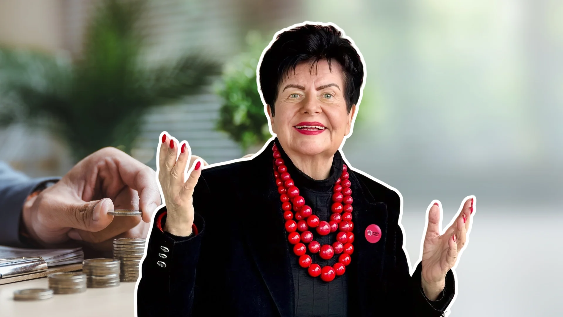 Joanna Senyszyn ma pomysł na nowy wiek emerytalny. Chcesz wcześniej przejść na emeryturę? Zapłać. Prof. Joanna Senyszyn, która rozkłada ręce. W tle męska dłoń, która układa słupki z monet.
