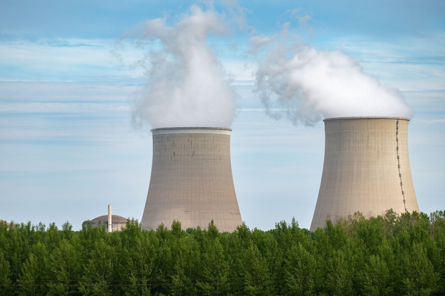 Sejm przyjął ustawę o atomie. Budowa elektrowni w Choczewie przyspieszy Elektrownia atomowa. Prace ruszą, zanim zapadnie ostateczna zgoda. Przełom w budowie elektrowni jądrowej