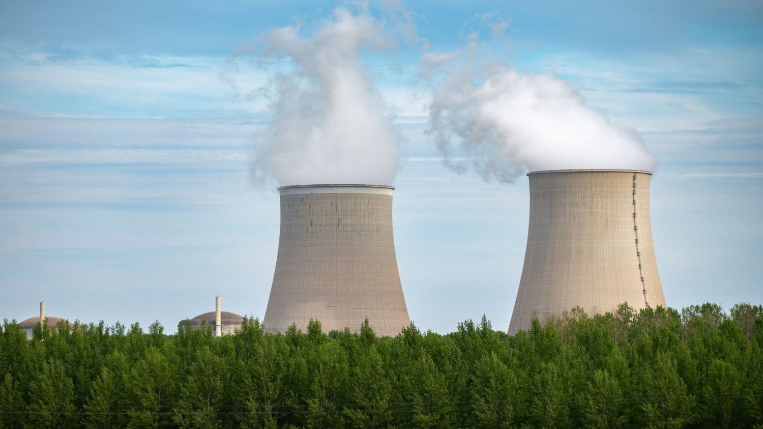 Elektrownia atomowa. Prace ruszą, zanim zapadnie ostateczna zgoda. Przełom w budowie elektrowni jądrowej