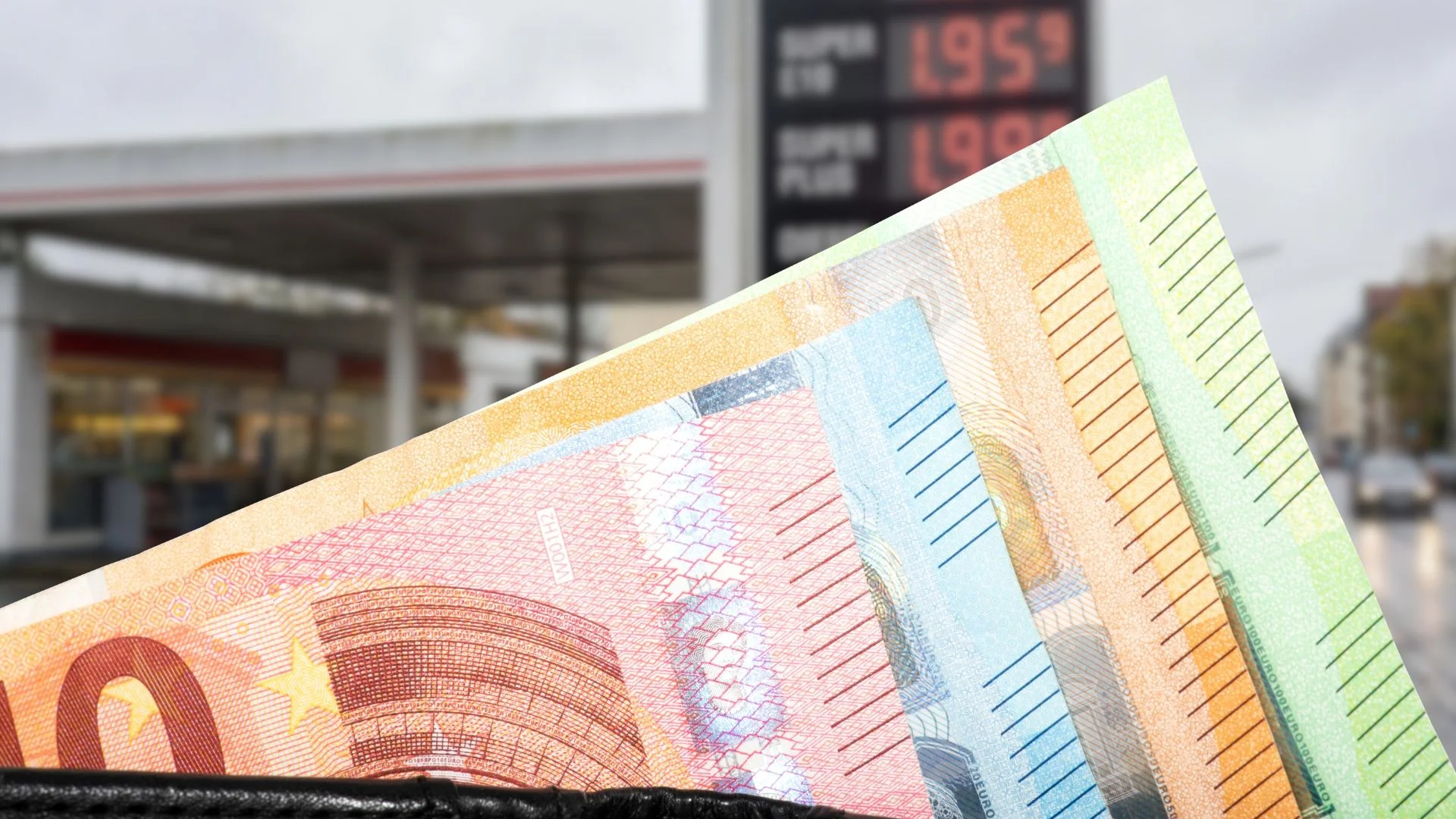Niemcy też chcą tańszego paliwa. Nasz CPN to "nieefektywny model"