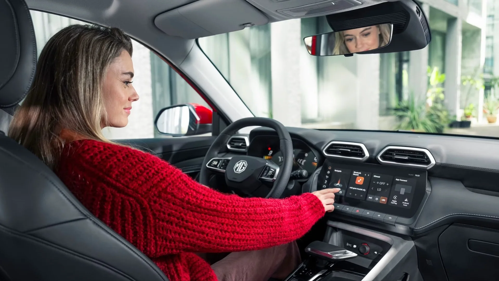 MG Motor opublikował raport o oczekiwaniach Polaków od nowoczesnych hybryd.