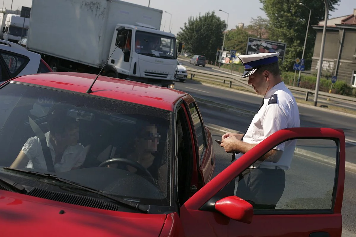 Jeśli rząd nie pójdzie po rozum do głowy, od września nikt nie wypisze nam mandatu