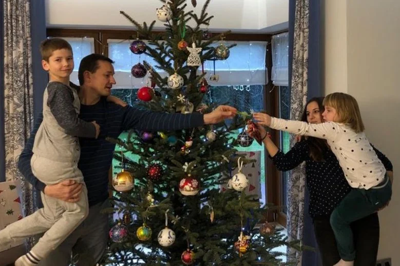 Premier Morawiecki nie deklaruje, czy bierze 500+ na swoje dzieci