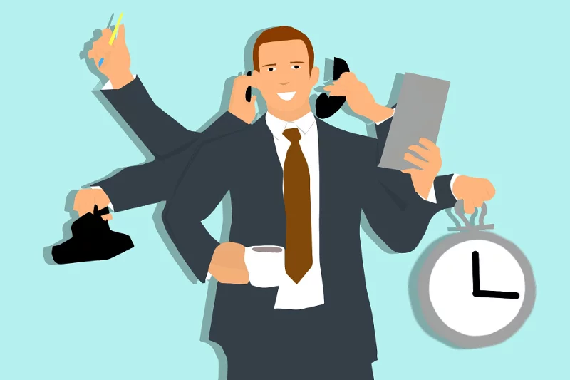 Praca PM-a to nie tylko odbieranie telefonów, odpisywanie na maile i robienie notatek ze spotkań