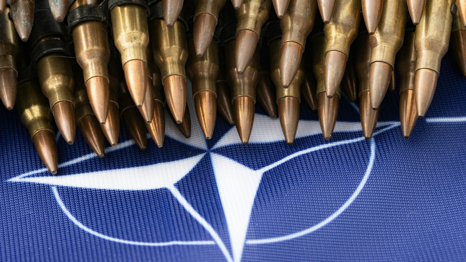 NATO kontra... NATO. Media: Zachód dostarcza Rosji kluczową technologię