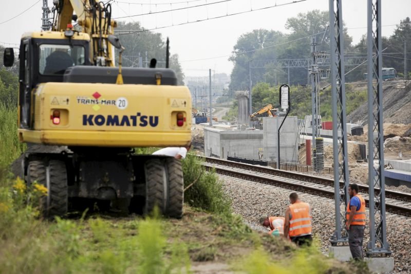 Rząd planuje wybudować ponad 1,6 tys. linii nowych torów kolejowych