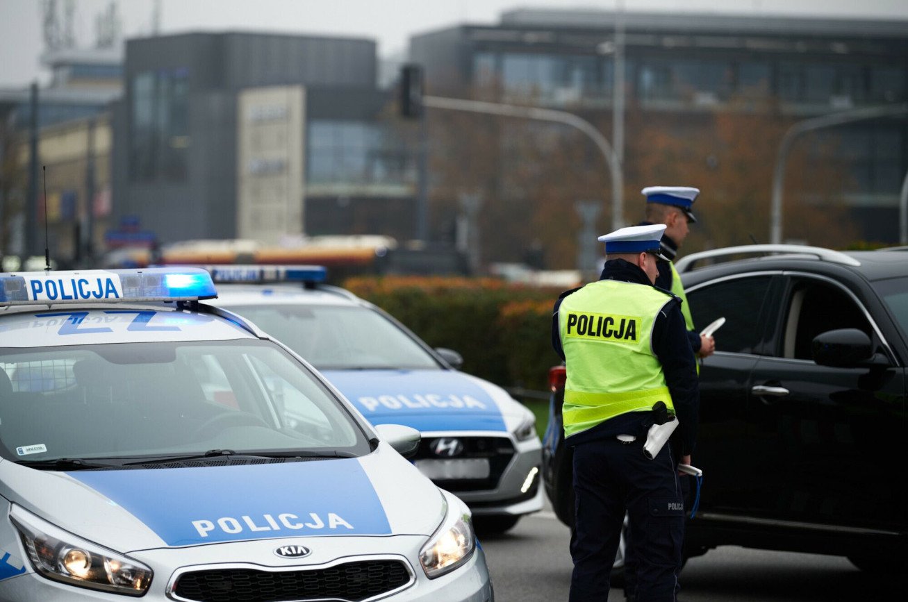 Policja przeprowadziła setki kontroli w Warszawie i okolicznych miejscowościach