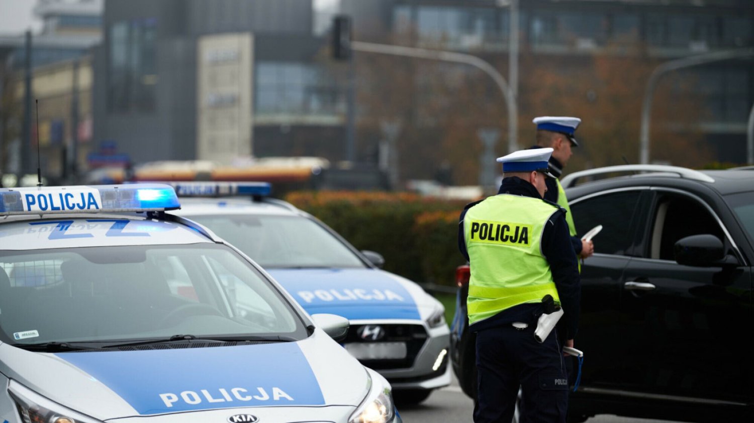 Policja przeprowadziła setki kontroli w Warszawie i okolicznych miejscowościach