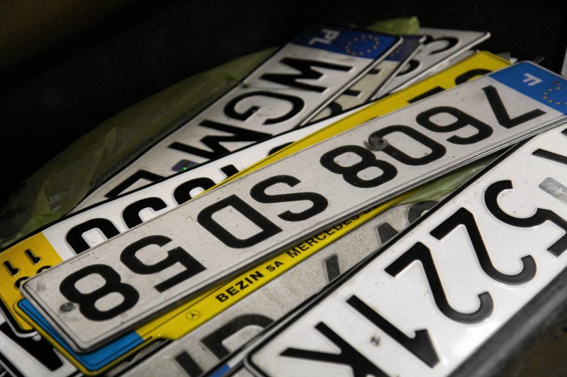 Utal jest jednym z największych na świecie producentów tablic rejestracyjnych.