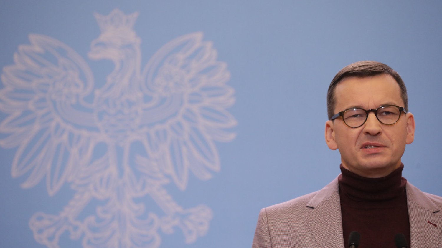 Polska gospodarka traci w rankingach. Słabe oceny także dla demokracji