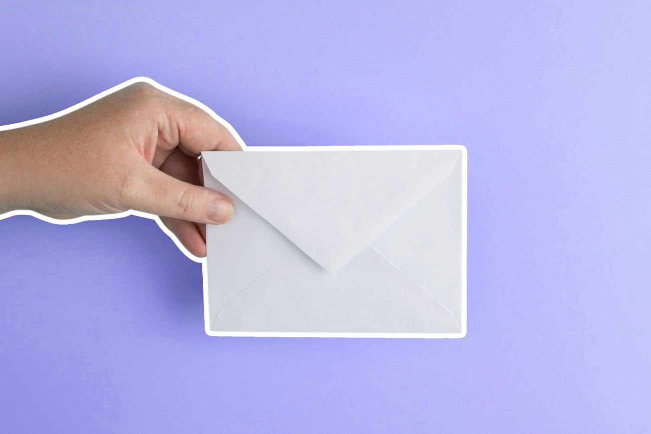 Przedsiębiorcy wpisani do KRS mają czas do 1 kwietnia 2025 roku na wdrożenie e-Doręczeń.