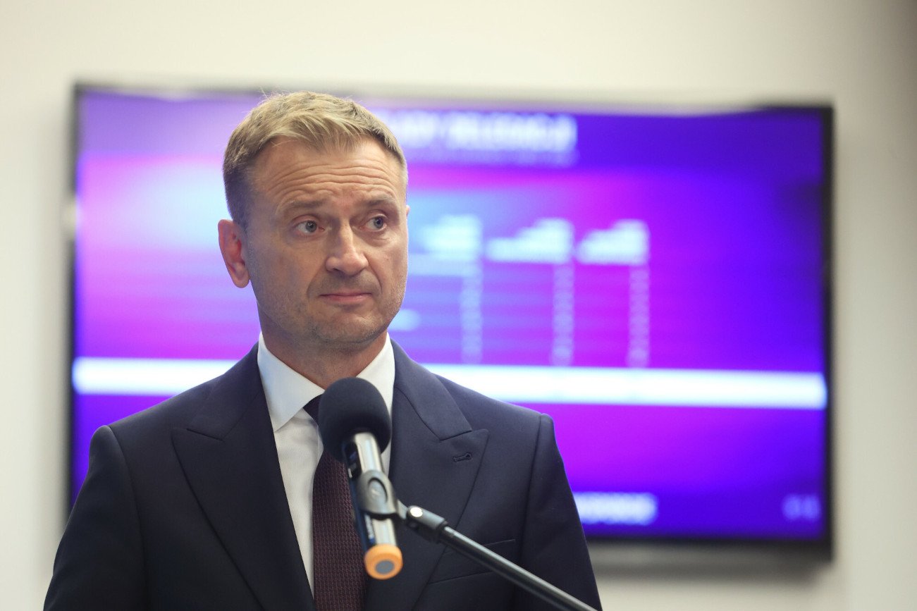 Sławomir Nitras zlecił kontrole nad wydatkami PKOI