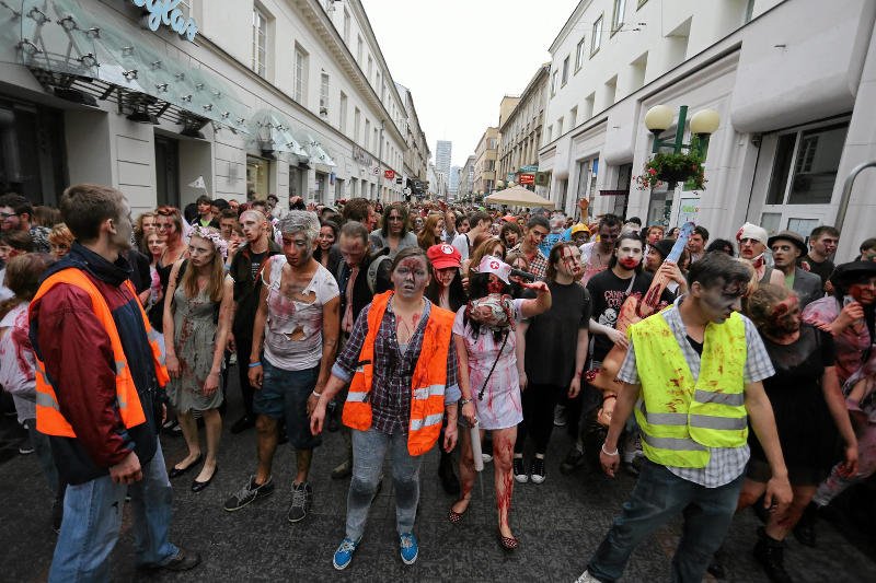 W razie epidemii zombie osoby w miastach będą miały najmniejsze szanse na przeżycie.