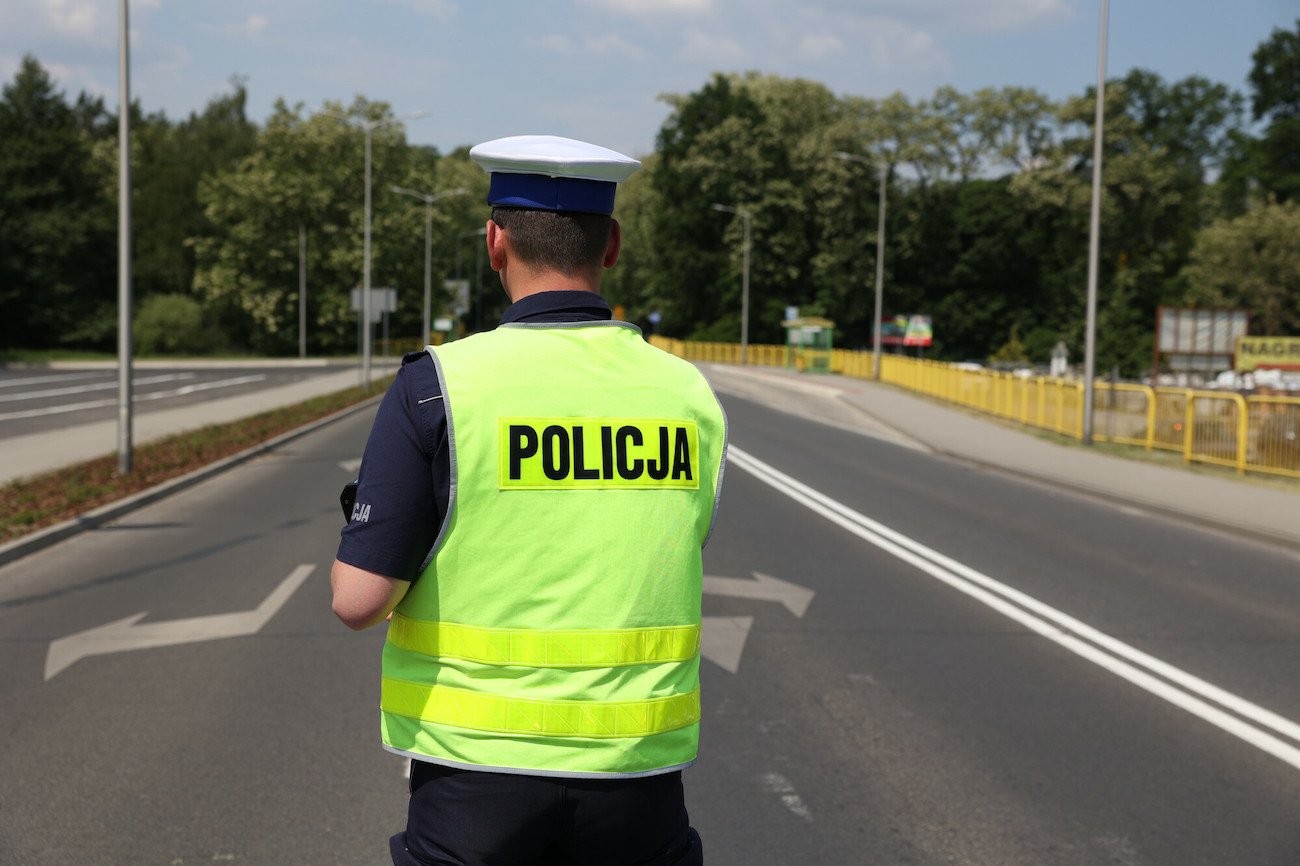 Jak wygląda znak drogowy D-42?