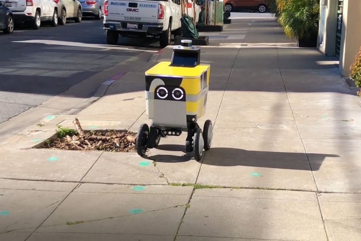 Na ulicach San Francisco rozpoczęto testy robotów do dostarczania paczek.