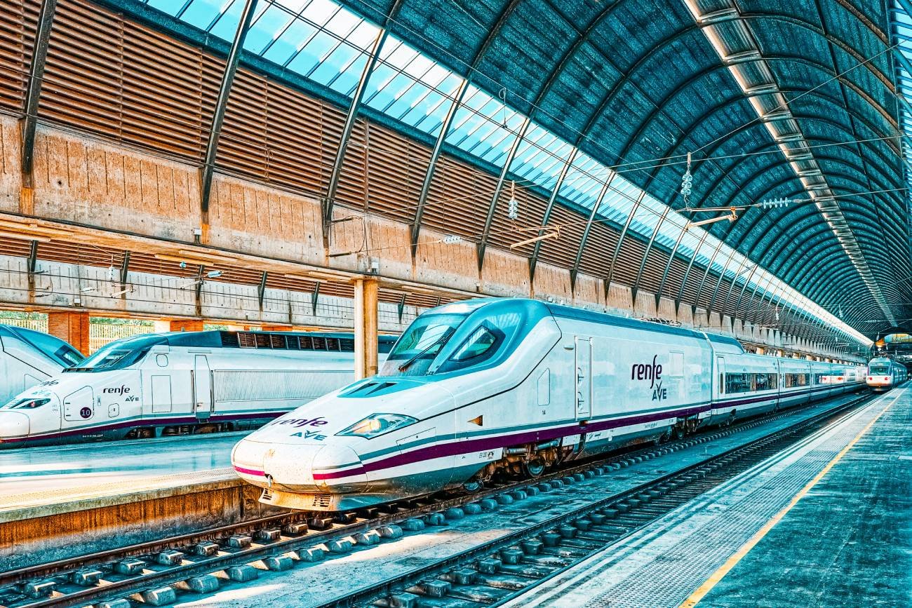 Pociąg szybkiej kolei hiszpańskiej AVE