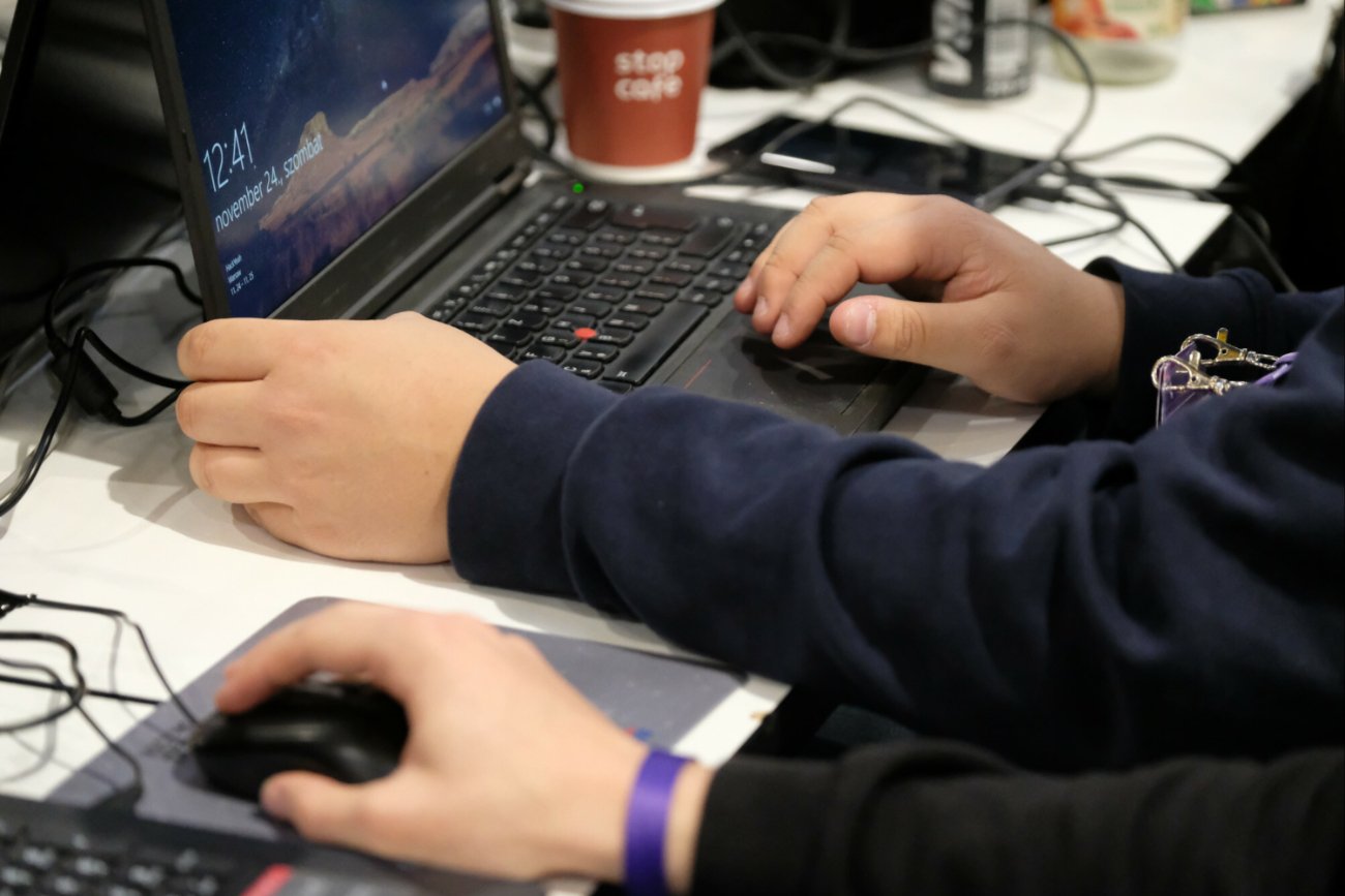 Praca przy komputerze.