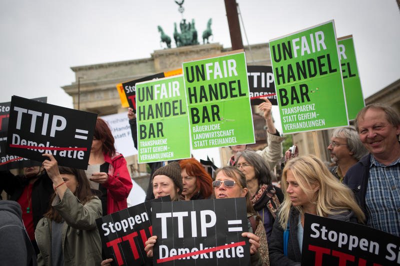 W Europie odbywają się liczne protesty przeciw TTIP.