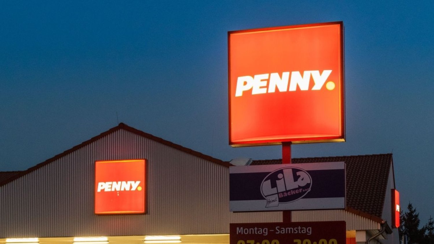 Supermarket Penny będzie pokazywał dwie ceny.