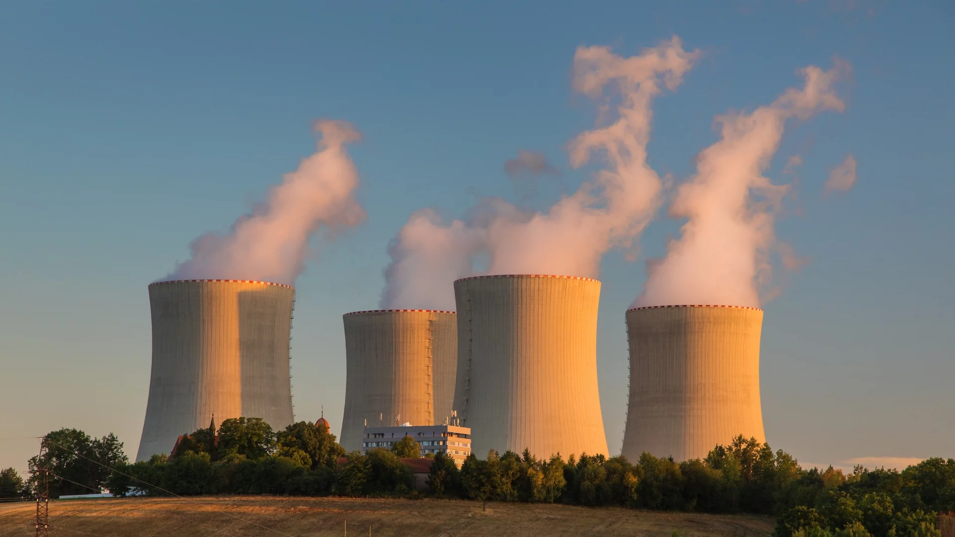 Kanada w grze o drugą elektrownię jądrową w Polsce. Stawka większa niż reaktor Elektrownia jądrowa