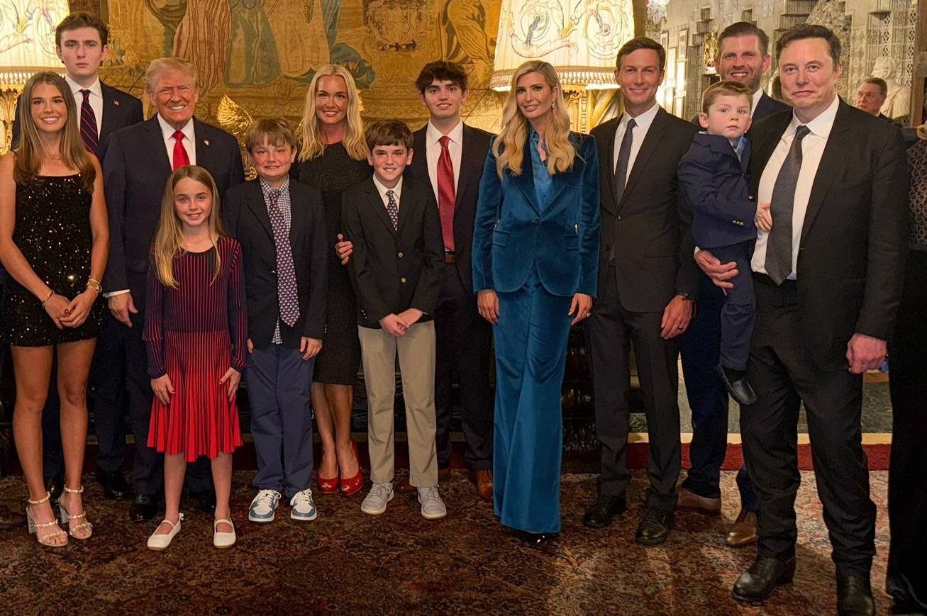 Elon Musk z dużym wpływem na politykę technologiczną Donalda Trumpa.