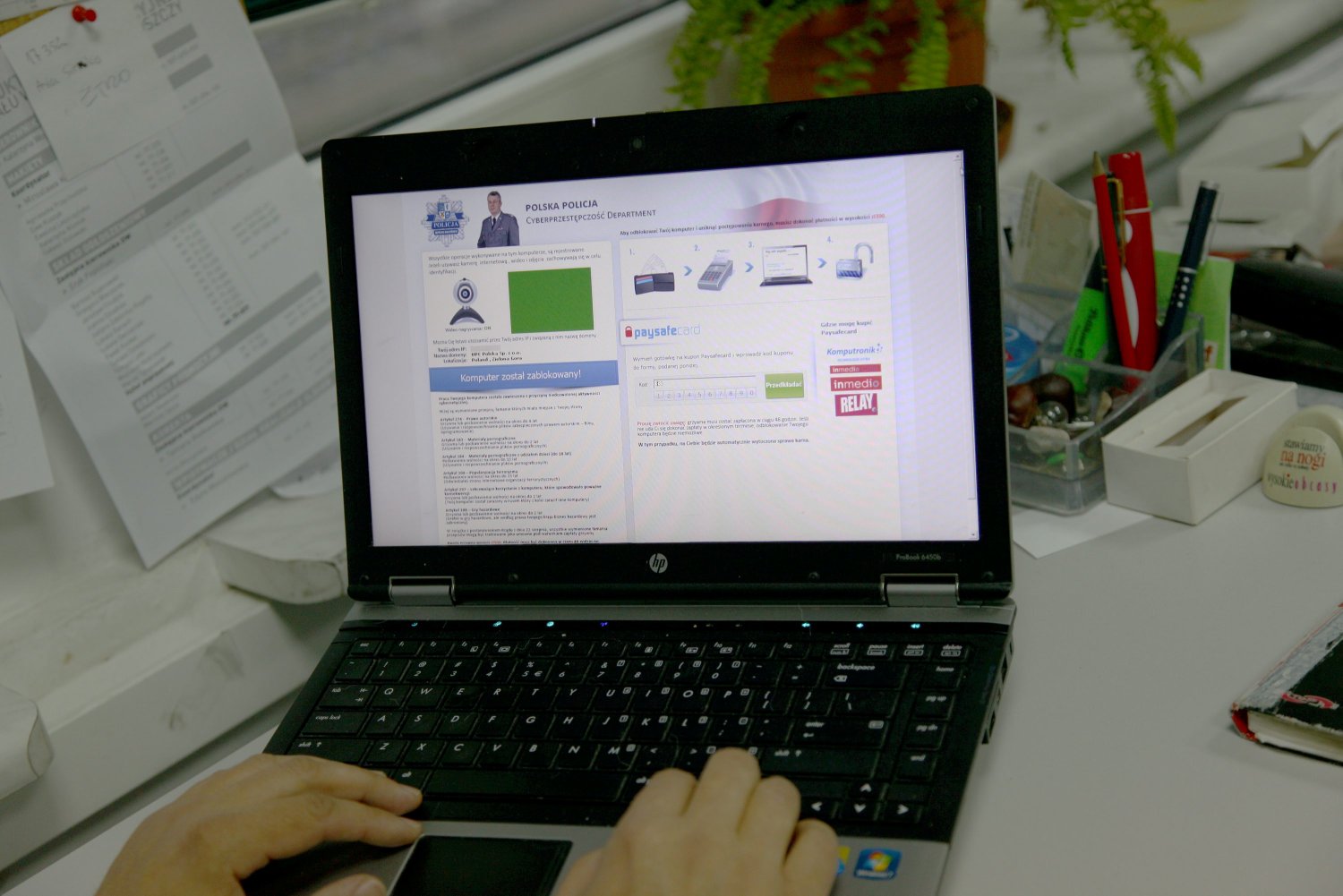 Coraz popularniejsze stały się oszustwa, w których klienci naciągani są na znikające sklepy