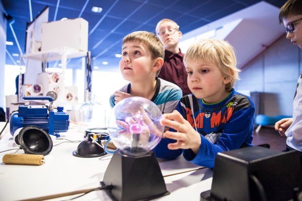 E(x)plory wspiera młodych wynalazców i naukowców