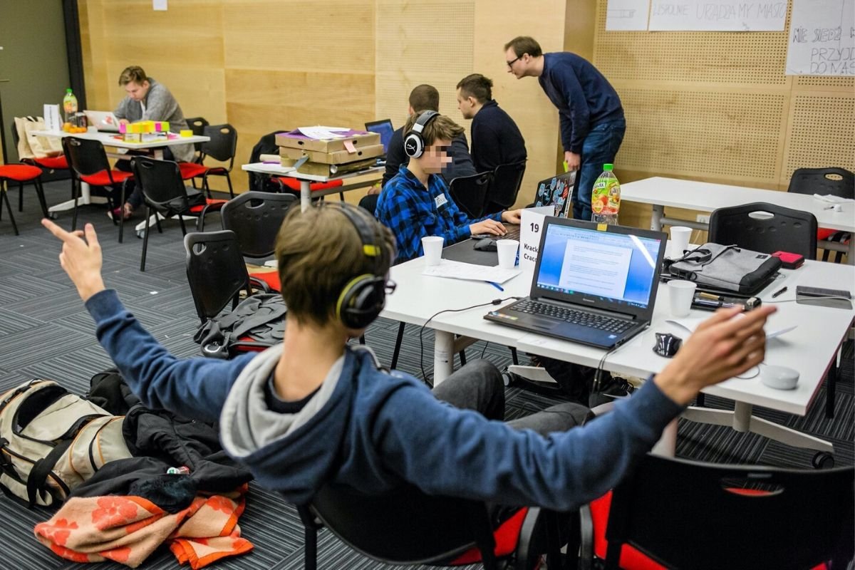 Aktywiści open source z Czech stworzyli za darmo system, za który ich rząd chciał zapłacić równowartość 68 mln zł.