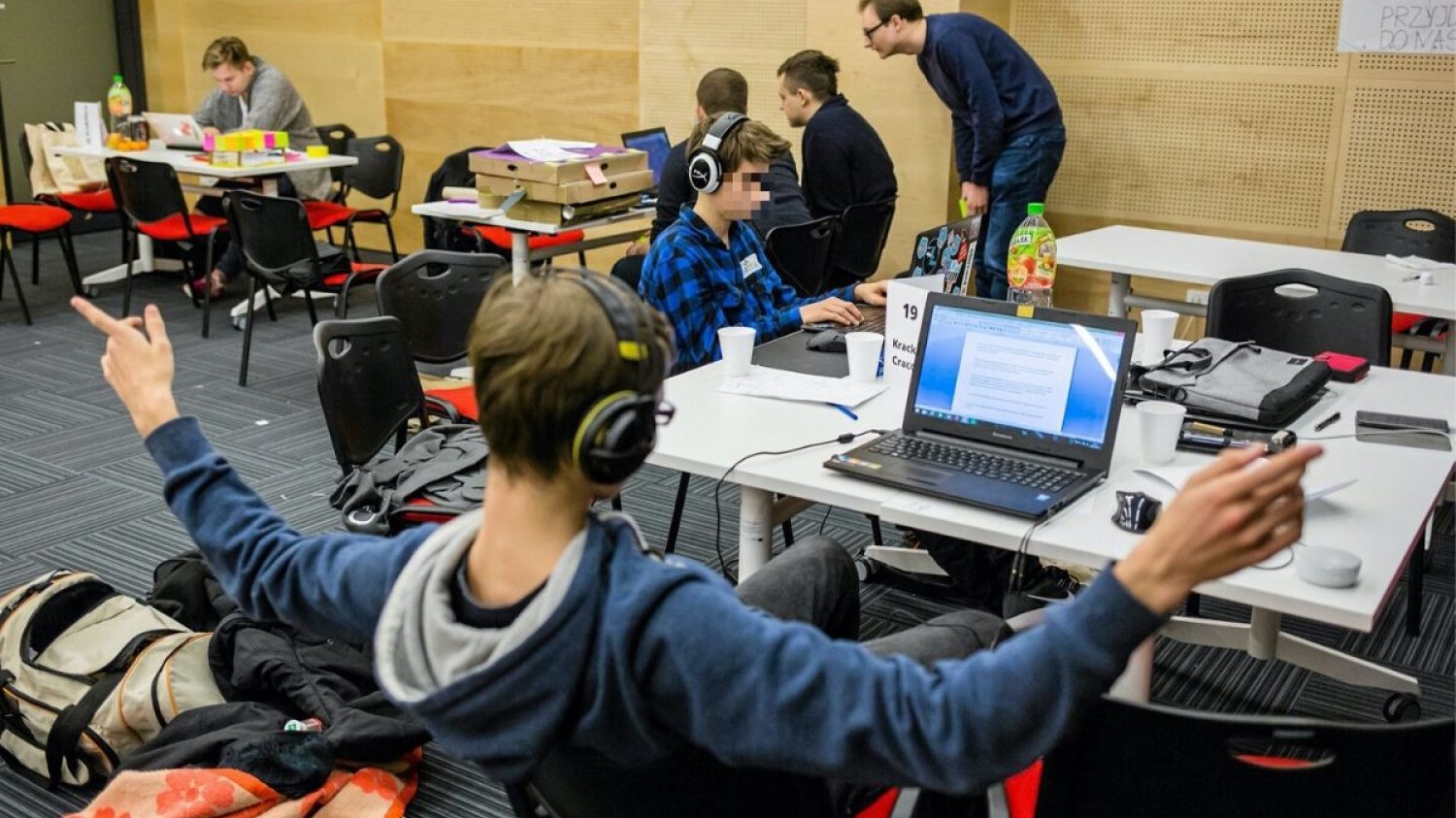 Aktywiści open source z Czech stworzyli za darmo system, za który ich rząd chciał zapłacić równowartość 68 mln zł.