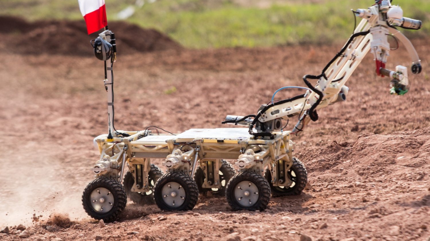 ERC 2015: We wrześniu po raz pierwszy w Polsce odbędzie się rywalizacja profesjonalnych robotów.