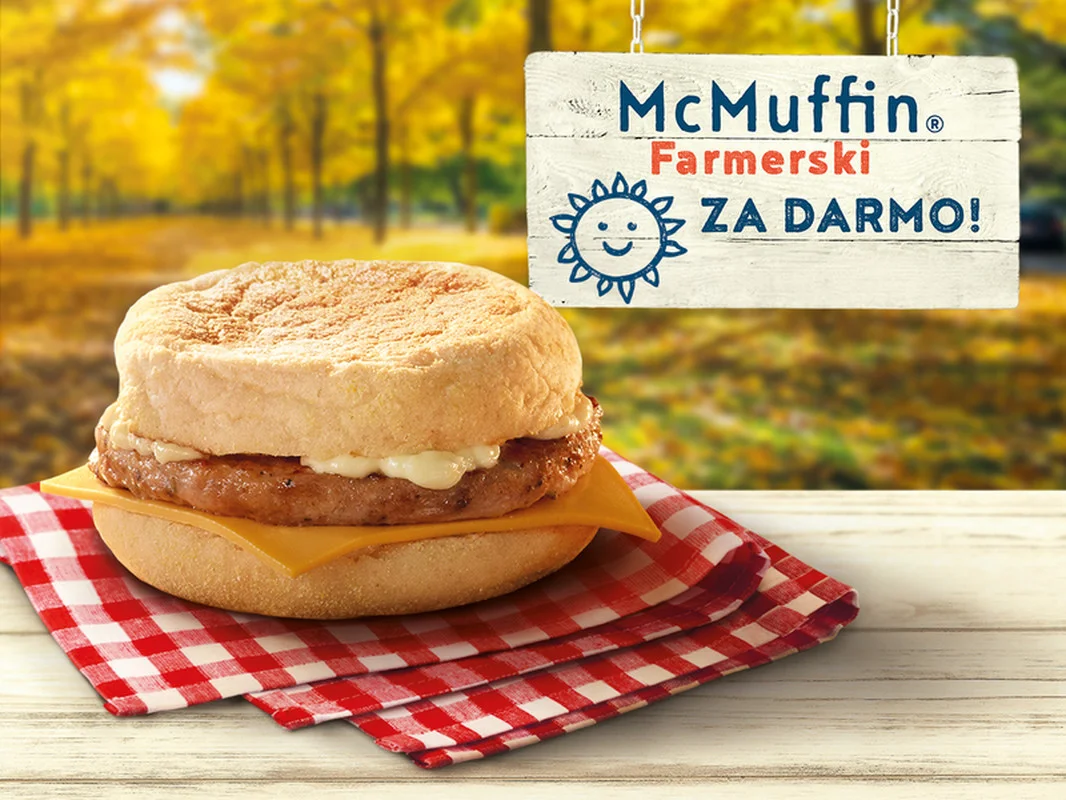 McDonald's rozdaje klientom za darmo kanapki