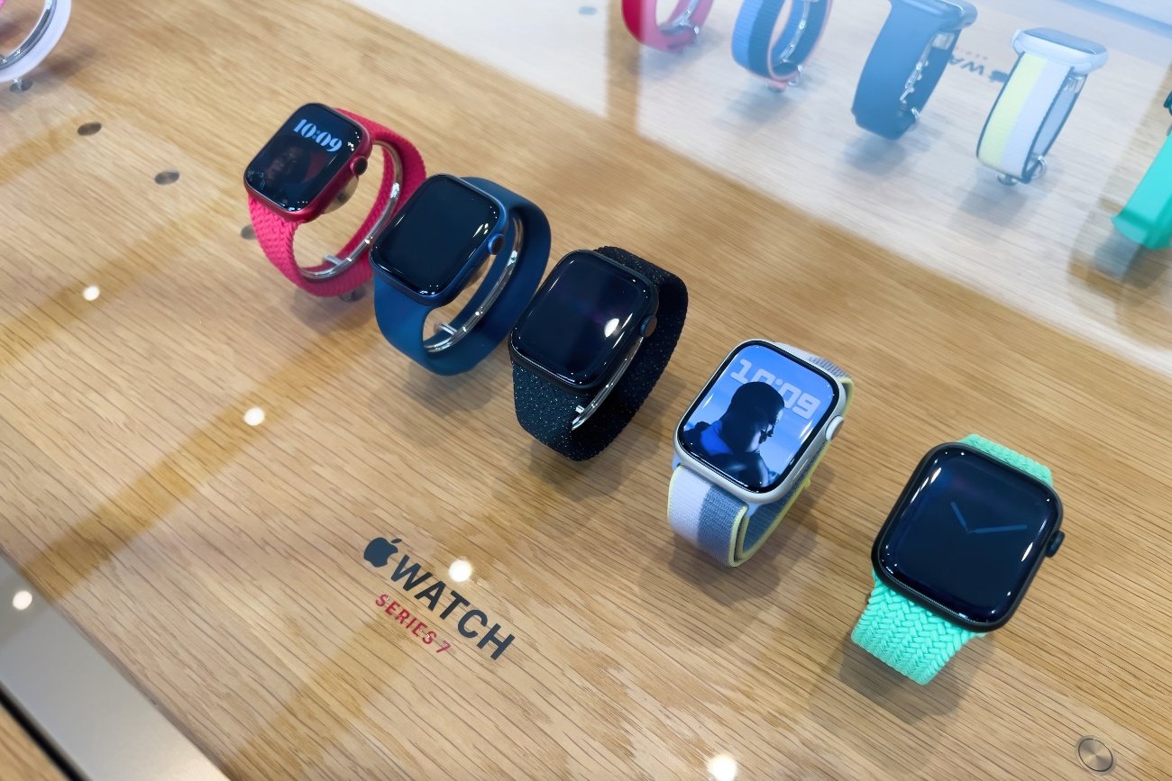 Apple Watch, smartwatch do monitorowania stanu zdrowia, ocalił Kim Durkee z Maine życie. Inteligentny zegarek wykrył u 67-letniej Amerykanki migotanie przedsionków, którego przyczyną okazał się rzadki nowotwór – śluzak serca