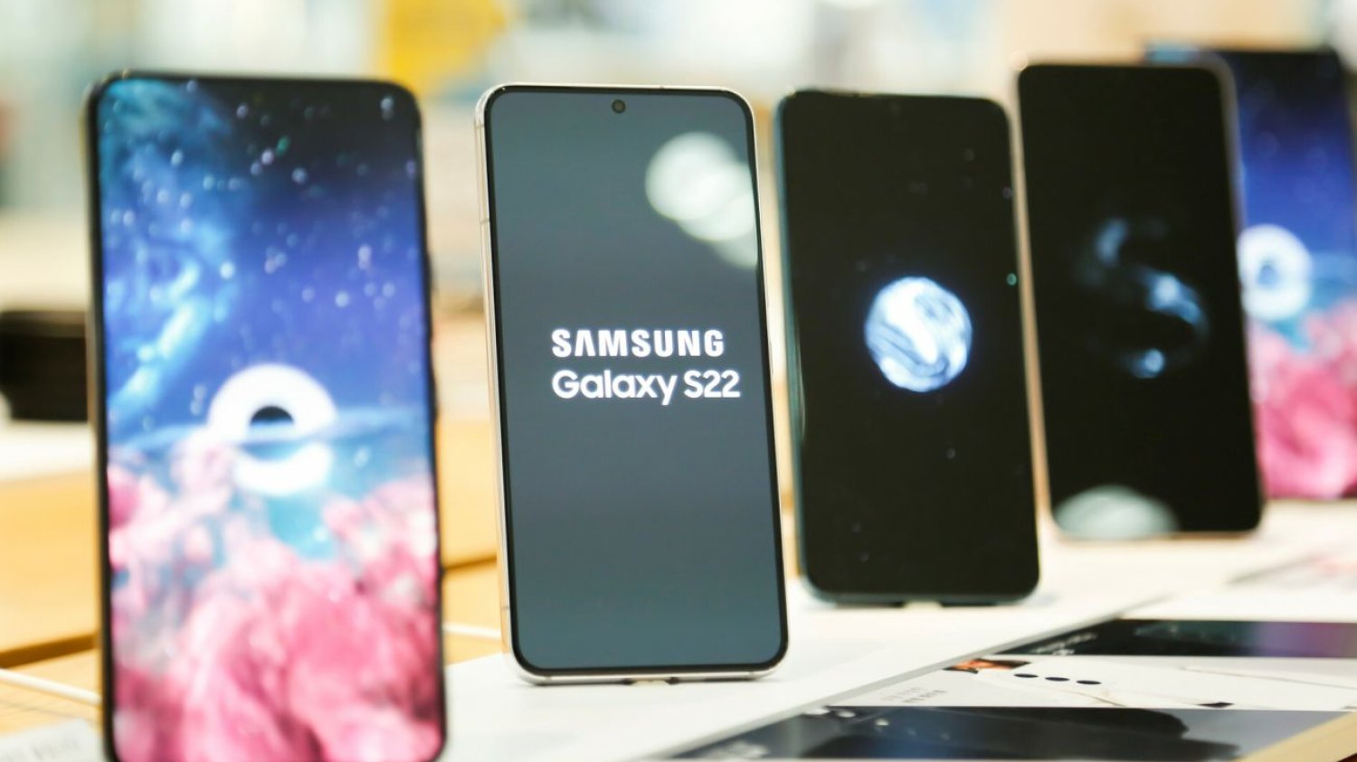 Jeśli ceny Samsunga Galaxy S22 wydawały się wam wysokie, sprawdźcie kwotę, jaką być może przyjdzie wam zapłacić za jego następcę.