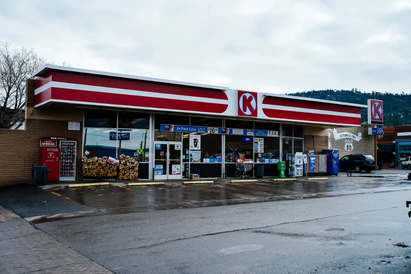 W USA stacja pod marką Circle K prezentuje się tak.