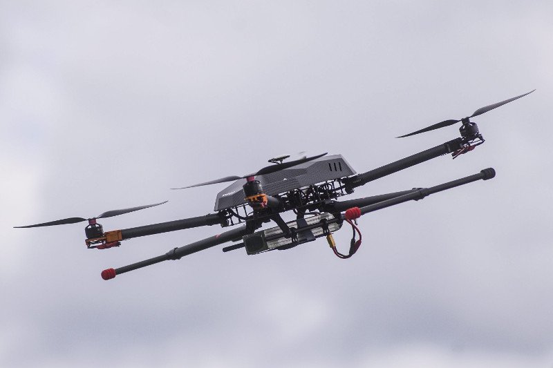 Samolot Lufthansy prawie zderzył się przy lądowaniu na lotnisku w Warszawie z…dronem?