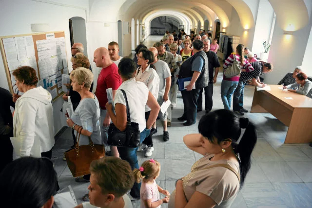 Dostęp do informacji publicznej - pytania Polaków do urzędów miejskich mogą zaskakiwać.