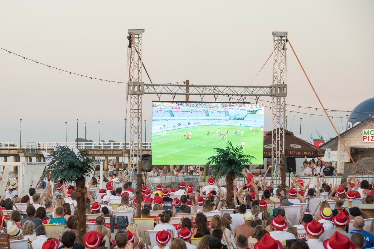 Ile fani piłki nożnej płacą w strefach kibica na Euro 2024?