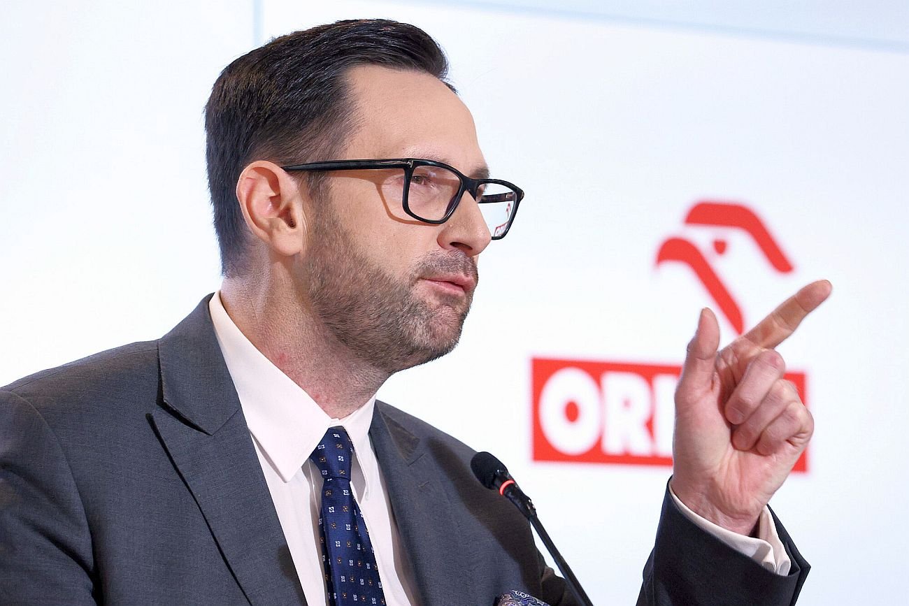 Zarządzany przez Daniela Obajtka PKN Orlen niespodziewanie podniósł ceny hurtowe paliw