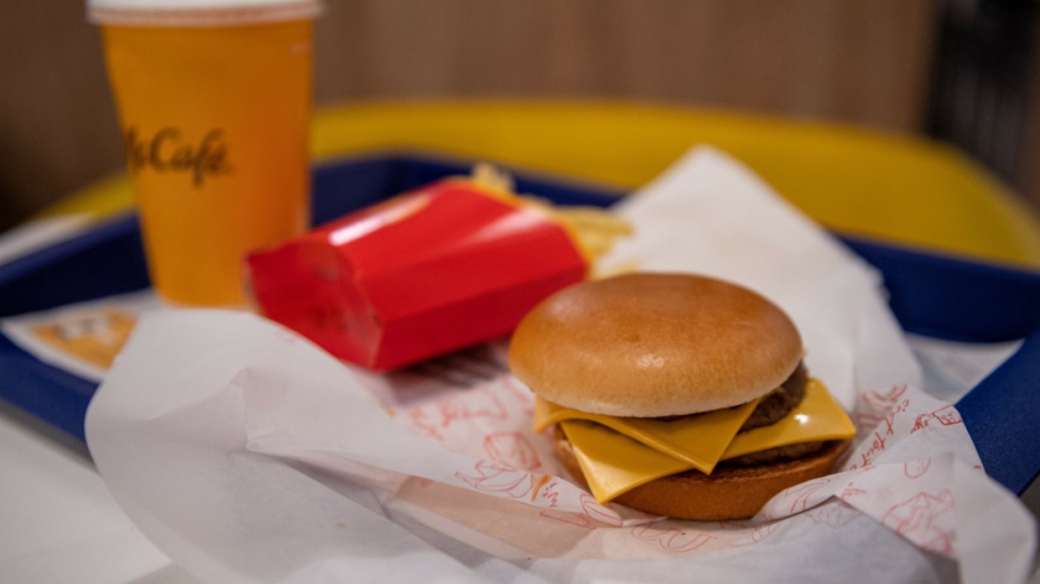 Burger w McDonald's.