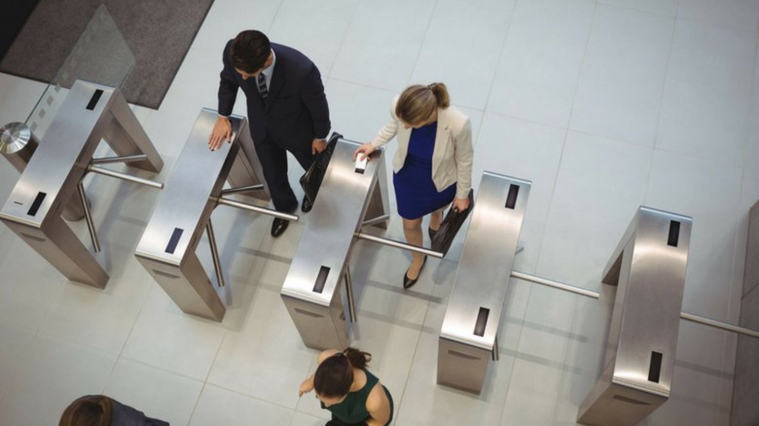 Ile wynoszą koszty pracy w Polsce? Pracodawca musi zapłacić za godzinę pracy swojego pracownika 9,4 euro