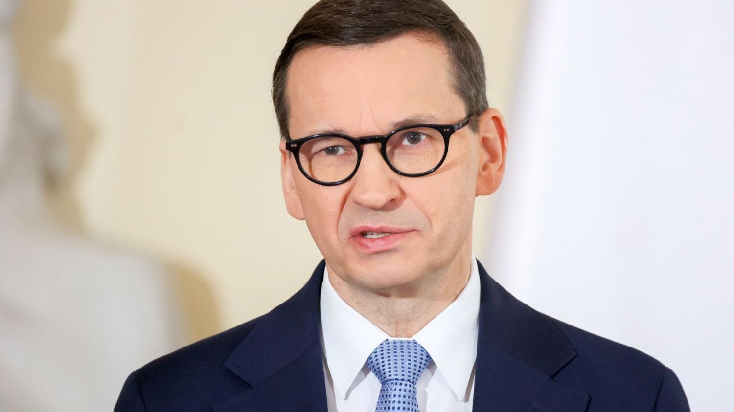 Przez reformy rządu Morawieckiego państwo oddało więcej podatku, niż go ściągnęło.
